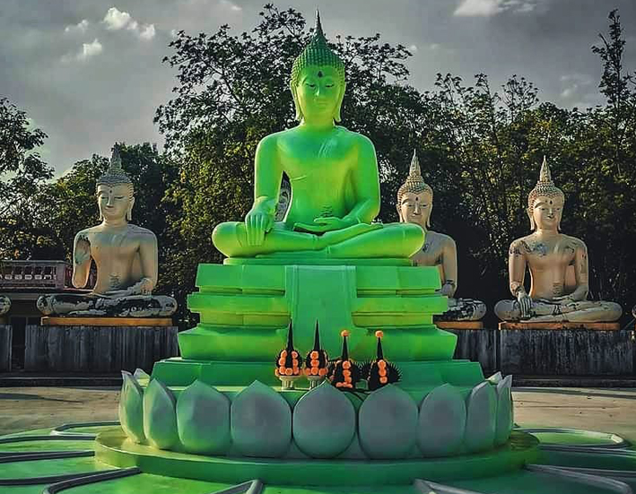 พระเรืองแสง