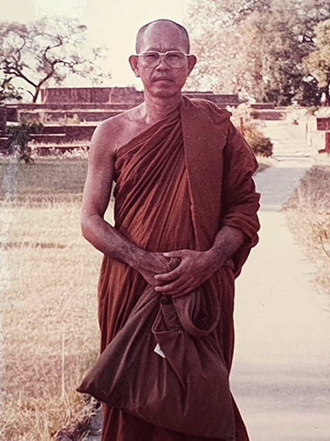 หลวงพ่อนะโม หลวงพ่อนะโม