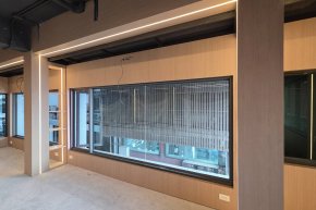 ผลงานติดตั้งอินทีเรียฟิล์มลายไม้ เปลี่ยนภาพลักษณ์ทั้งห้องในพริบตา