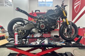 เสน่ห์ของโครงสร้างแบบ Ducati ที่คนขี่จะรู้สึกได้ตั้งแต่ครั้งแรกที่พลิกเลี้ยว!