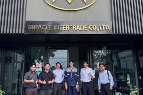 บริษัท JFE Shoji (Thailand) Ltd. และ JFE Shoji Corporation เยี่ยมชมโรงงานและหารือความร่วมมือทางธุรกิจกับ บริษัท มิราเคิล อินเตอร์เทรด จำกัด