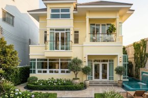 ผลงานบ้าน คุณอริจตรา YB-07 (Green Modern Style) 