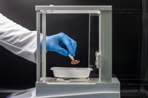 การตรวจสอบย้อนกลับสูตรการผลิต: กลไกความอร่อยที่พิสูจน์ได้ Traceable Recipe Formulation: The Search for Deliciousness