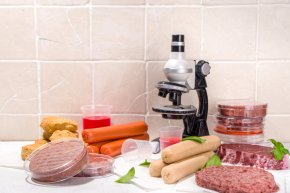 เสริมแกร่งอุตสาหกรรมอาหารไทย ด้วยระบบนิเวศนวัตกรรมแบบบูรณาการ Strengthening Thailands Food Industry through a Unified Innovation Ecosystem