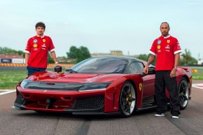 ชมคลิป!! Lewis Hamilton และ Charles Leclerc ทดสอบจัดเต็มไฮเปอร์คาร์ Ferrari F80 ณ สนามแข่ง Fiorano