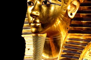 "The Truth Behind the Myth: Examining the Science and History of the Pharaoh's Curse Legend"