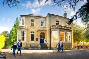 เรียนต่ออังกฤษ_มัธยมอังกฤษ_โรงเรียนประจำอังกฤษ_St_Mary_Cambridge