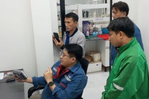 ຕິດຕາມການໃຊ້ງານເຄື່ອງວິເຄາະທາງວິທະຍາສາດ ແລະ ແນະນຳການນຳໃຊ້ເຄື່ອງ AAS ແລະ UV/Vis ໃຫ້ກັບລູກຄ້າ