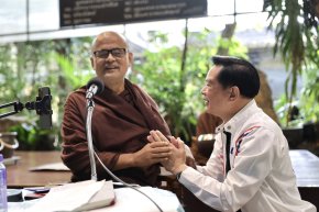 'พีระพันธุ์' ลุย คันนายาว-บึงกุ่ม ขอสานต่อภารกิจเพื่อประชาชน ย้ำ! ไม่สนทุนเทา-ไม่หวังตำแหน่ง ชูนโยบายเรือธง 6 เสาหลัก  