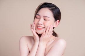 เทคโนโลยีชะลอวัย ฟื้นฟูผิวล้ำลึกระดับเคาน์เตอร์แบรนด์