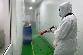 ราน้ำค้างบุกโรงเรือนเมล่อน: ฟาร์มกู้ผลผลิตทั้งล็อตด้วยเครื่องพ่น ULV AIROFOG U260
