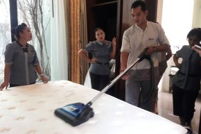 A home nursing care room for a bedridden family member: Remove Dust Mites at the Root with SIRENA