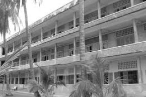 พิพิธภัณฑ์ต็วลซฺแลง (Toul Sleng) ความโหดร้ายที่ต้องจารจำ