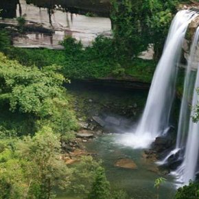 น้ำตกห้วยหลวง - อุทยานแห่งชาติภูจองนายอย