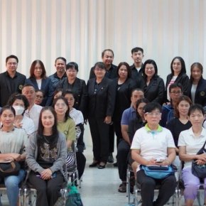การบริการวิชาการสู่สังคม ภายใต้หัวข้อ "ขายเป็น เห็นกำไร บริหารอาชีพได้ด้วยตนเอง" ณ โรงเรียนฝึกอาชีพกรุงเทพมหานคร (หลวงพ่อทวีศักดิ์)