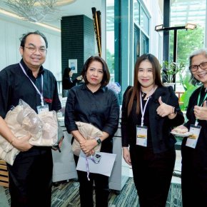 เข้าร่วมโครงการสัมมนา "10 ปี แห่งการสร้างสรรค์: ถอดรหัสความสำเร็จจากโครงการพี่เลี้ยง สู่การเปลี่ยนแปลงที่ยั่งยืนของโรงเรียน"