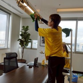 สะอาดหมดจดทุกตารางเมตร Big Cleaning สำนักงานครบวงจร ตั้งแต่ห้องประชุมถึงห้องน้ำ