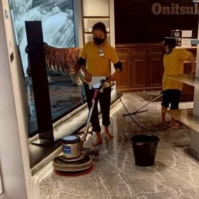 Big Cleaning เคล็ดลับสร้างความเชื่อมั่นให้ลูกค้าตั้งแต่ก้าวแรกที่เข้าร้าน