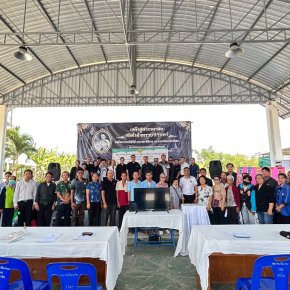 โครงการอบรมให้ความรู้การจัดการขยะมูลฝอยและกิจกรรมซื้อขายขยะรีไซเคิล