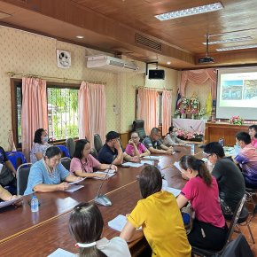 ประชุมเพื่อคัดเลือกผู้ที่เหมาะสมเข้ารับการปรับสภาพแวดล้อมที่อยู่อาศัยสำหรับผู้พิการและผู้สูงอายุประจำปีงบประมาณ พ.ศ. 2568