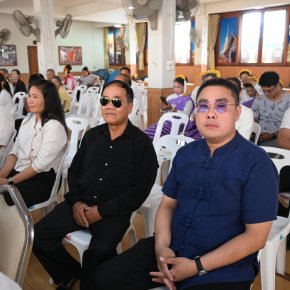 ร่วมงานบวงสรวง งานประเพณีใส่ขันดอกไม้บูชาอินทขิล เสาหลักเมืองป่าซาง