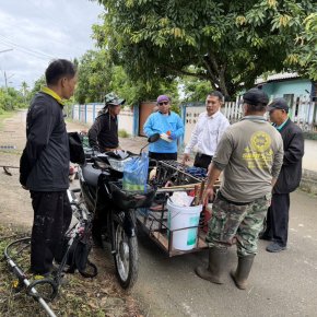 ลงพื้นที่ติดตามควบคุมดูแลกลุ่มงานตัดหญ้าในการปฏิบัติหน้าที่ในเขตพื้นที่เทศบาลตำบลท่าเชียงทอง