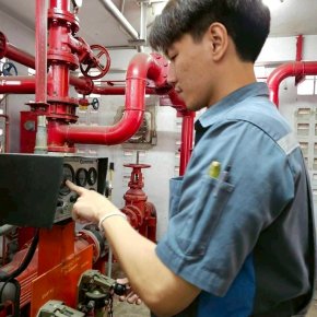 ทีมช่างประจำอาคารสำหรับสำนักงานและอาคารขนาดใหญ่ที่เน้นความปลอดภัยสูงสุด