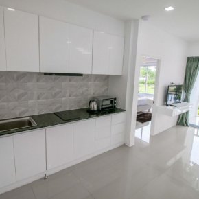 2 Bedroom Suite