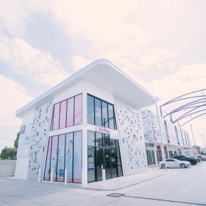 เดอเฟลอร์คลินิกสาขารังสิต พร้อมให้บริการแล้ววันนี้