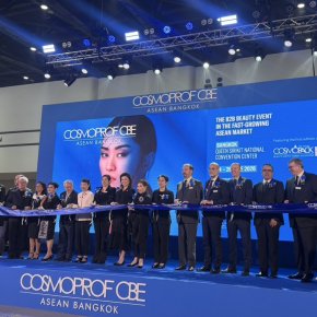 ดร. ยอดชาย ตั้งใจเดชบริสุทธิ์ ร่วมเปิดงาน Cosmoprof CBE ASEAN 2026 