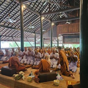 บุญบวชพระวัดป่าสำเร็จแล้ว ณ วัดป่าบ้านใหม่ จ.อุดรธานี โดยมี หลวงปู่คลาด ครุธัมโม  เมตตาเป็นประธานสงฆ์