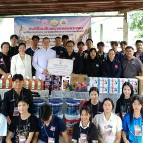 มูลนิธิพุทธภูมิธรรม ได้เป็นตัวแทนทุกท่าน สนับสนุน โครงการ รวมพลคนทำดี ปีที่ 10