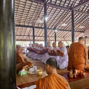 มูลนิธิพุทธภูมิธรรมร่วมบุญอุปสมบทบรรพชาพระป่า 10 รูป วัดป่าบ้านใหม่ อำเภอบ้านผือ จังหวัดอุดรธานี