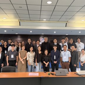 กิจกรรมทางลัดสู่ความสำเร็จผู้ประกอบการยุคใหม่ (Fast Track Entrepreneur Creation)