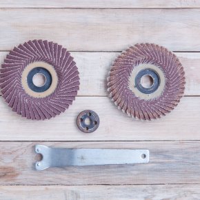 What Is a Soft Back Flap Disc? When Is It Best Used?