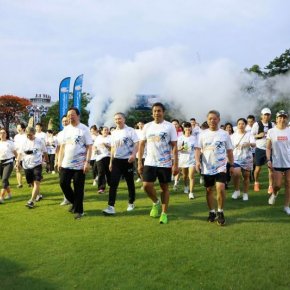 “One HomePro Fun Walk” นับก้าววิ่งแปลงเป็นเงินบริจาคผ่านโครงการ “ก้าวเพื่อผู้สูงวัยในภาวะพึ่งพิง โรงพยาบาลศิริราช