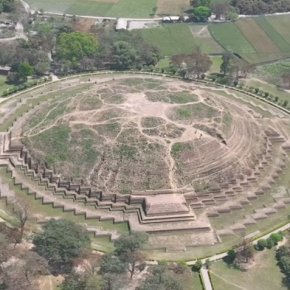 มหาสถูปเลาเลีย (Lauriya-Nandangarh)