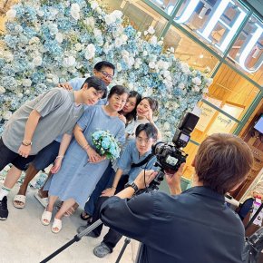 New! "Photobooth in the Garden"  Transform an Ordinary Photo Booth into a Luxurious Flower Garden, Exclusively at IDO360