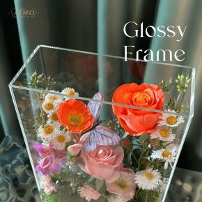 ถ่ายทอดสตอรี่ผ่าน 'Glossy Frame' แจกันดีไซน์ยูนีคที่กักเก็บทุกความทรงจำ
