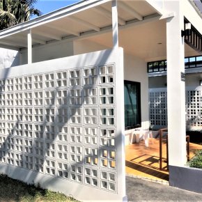 ตกแต่งรีสอร์ท โรงแรม ที่พัก ด้วยบล็อกตกแต่งผนัง สมาร์ทบล็อค สี่ช่องลม เพิ่มความโล่ง โปร่ง สบาย สวย อย่างมีสไตล์