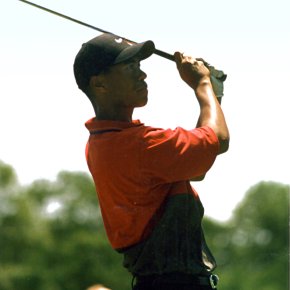 Tiger Woods ตำนานกอล์ฟโลกและการฟื้นคืนที่น่าทึ่งที่สุด