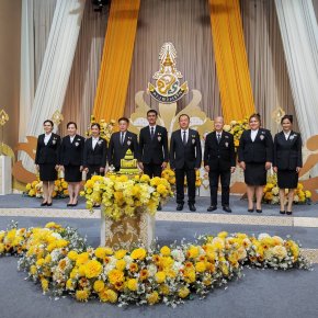 วันศุกร์ที่ 17 กรกฎาคม 2569 เวลา 11.30 น นายยุทธนา มาตเจือ ประธานและคณะกรรมการหอการค้าจังหวัดฉะเชิงเทรา ร่วมบันทึกเทปถวายพระพรชัยมงคล พระบาทสมเด็จพระปรเมนทรรามาธิบดีศรีสินทร มหาวชิราลงกรณ พระวชิรเกล้าเจ้าอยู่หัว รัชกาลที่ 10 วันที่ 28 กรกฎาคม 2569 ณ ห้องส