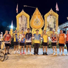 วันอาทิตย์ที่ 22 มิถุนายน 2568 เวลา 04.30 น. ดร.จิตรกร เผด็จศึก ประธานอาวุโสหอการค้าฯ นายยุทธนา มาตเจือ ประธานหอการค้าฯ และนายทรงศักดิ์ ทรัพย์เฟื่องฟู รองประธานหอการค้าฯ พร้อมด้วยคณาจารย์และบุคลากร ทดสอบเส้นทางวิ่งเสมือนจริง เดิน-วิ่ง การกุศล 85 ปี มหาวิท