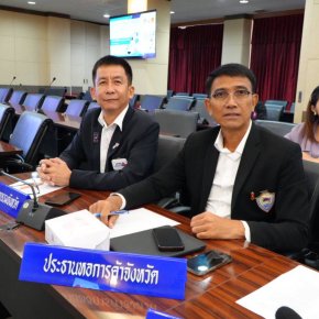 วันพฤหัสบดีที่ 3 กรกฎาคม 2568 เวลา 9:30 น. นายยุทธนา มาตเจือ ประธานหอการค้า  ร่วมประชุมแลกเปลี่ยนความคิดเห็นร่างพระราชบัญญัติการอำนวยความสะดวกในการพิจารณาอนุญาตและการให้บริการแก่ประชาชน ณ ห้องประชุมมรุพงษ์ศิริพัฒน์ชั้น 4 ศาลากลางจังหวัดฉะเชิงเทรา