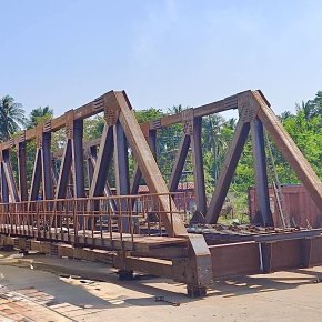 Fabrication and Pre-assembly Through Truss Bridge (TT) span 35m Wt. 95,000 kgs.