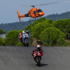 อเล็กซ์ มาร์เกซ ซูฮก มาร์โก เบซเซคกี โชว์เพซเหนือชั้นที่ปอร์ติเมา