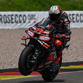 MotoGP 2025 : Aprilia ส่งสัญญาณพร้อมป่วน Ducati ในครึ่งหลังฤดูกาล!