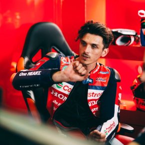กุนเธอร์ สไตเนอร์ เปิดเหตุผลเลือก ลูก้า มารินี เสริมทัพ Tech3 KTM ในศึก MotoGP 2027