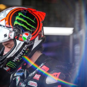 5 สนามติด! มาร์โก เบซเซคกี คว้าชัย US GP 2026