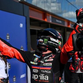 มาร์โก เบซเซคกี ใช้บทเรียนจากสปรินท์เรซ พลิกเกม คว้าชัยฟูลเรซบราซิล!